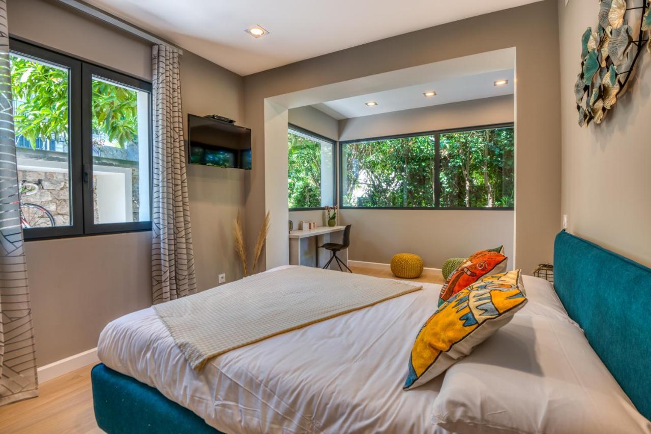 Deluxe Villa Graziella 200 M From The Beach Eze Bagian luar foto
