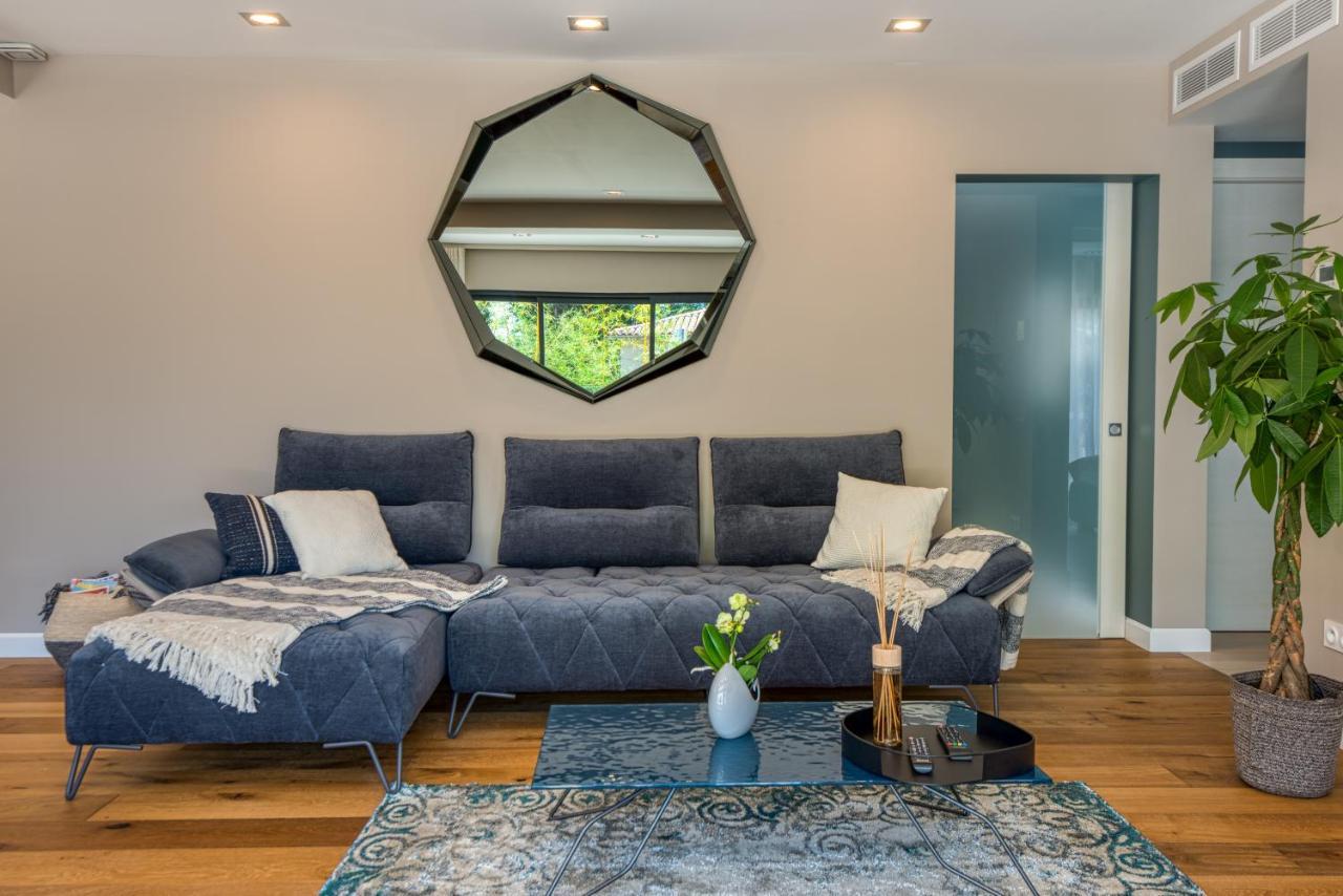 Deluxe Villa Graziella 200 M From The Beach Eze Bagian luar foto