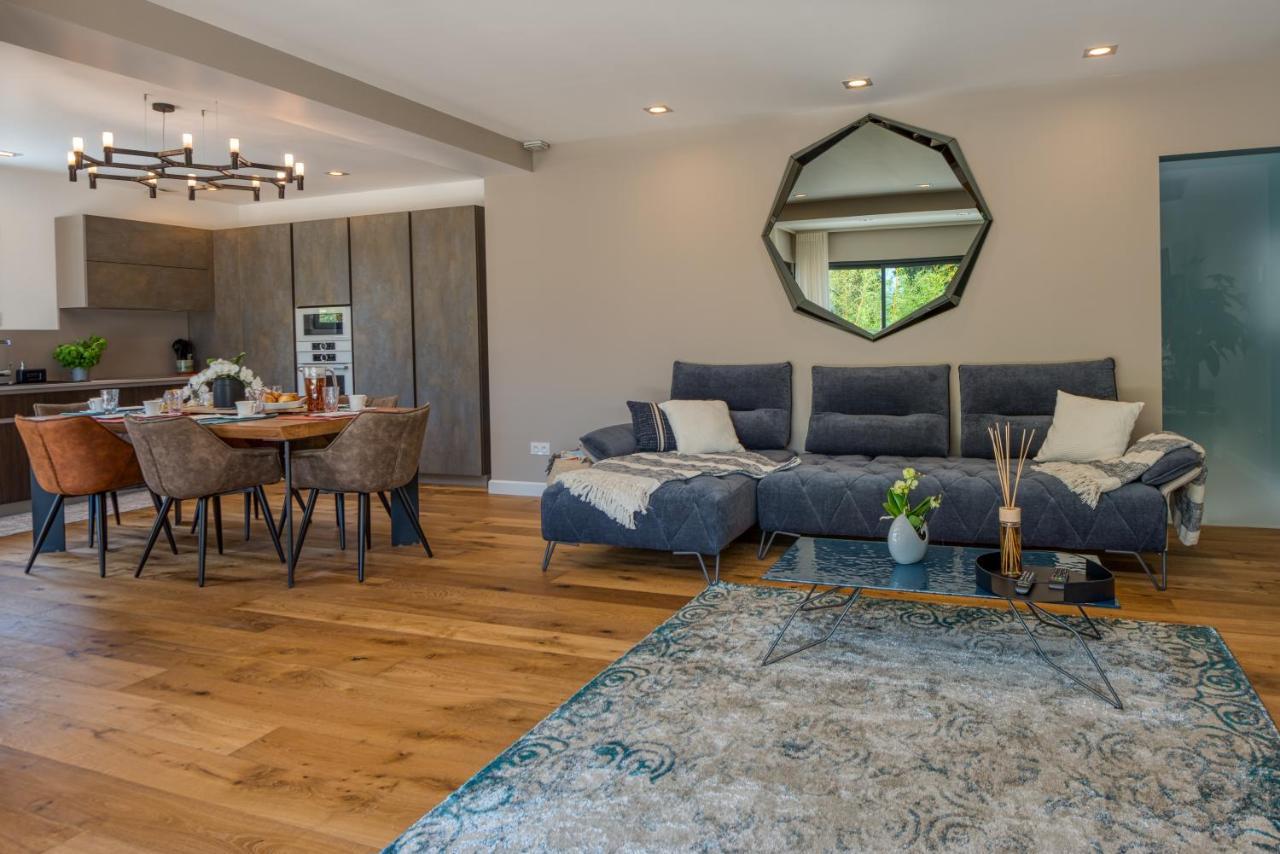 Deluxe Villa Graziella 200 M From The Beach Eze Bagian luar foto